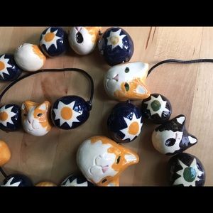 Cat beads